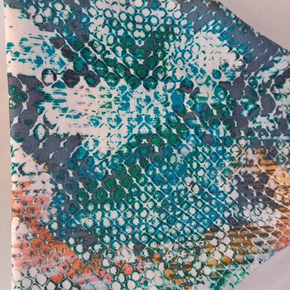 NWT Vitamin A Womens Multi Color Snakeskin Print Bikini String Swim Bottom XL-12 - Picture 2 of 9